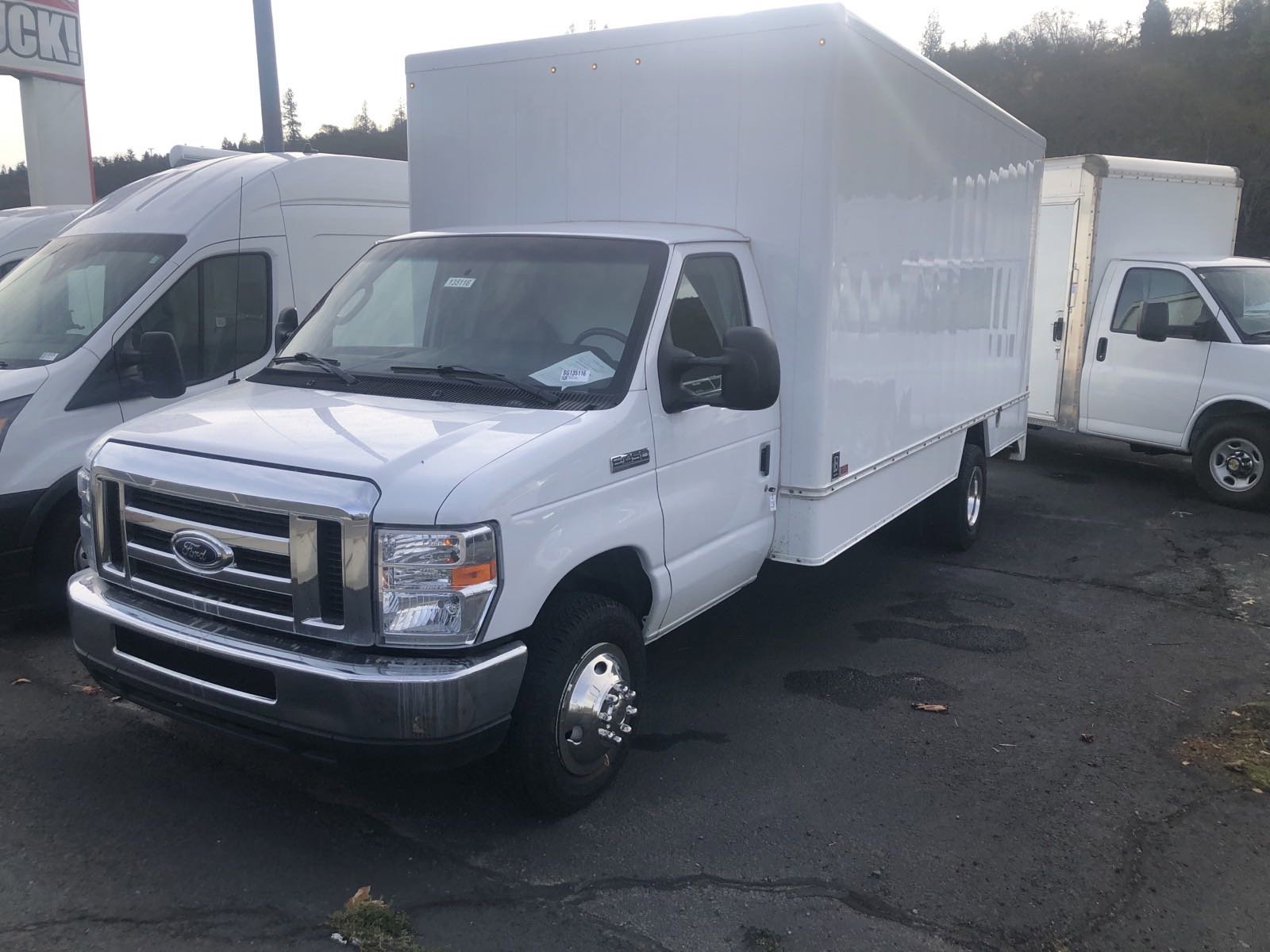 Used 2018 Ford E-Series Cutaway 