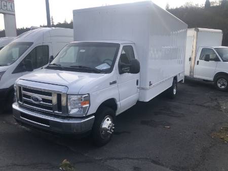 2018 Ford E-Series Cutaway