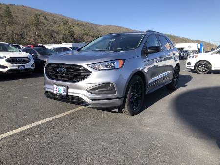 2023 Ford Edge SE