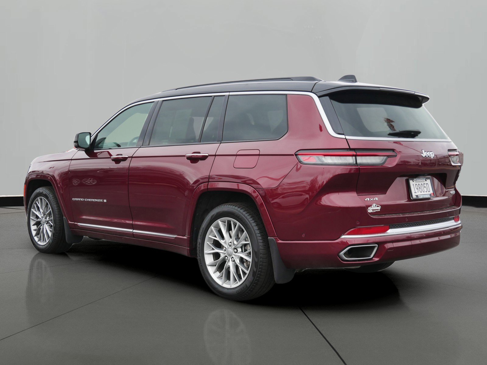 Used 2025 Jeep Grand Cherokee L Summit with VIN 1C4RJKEGXS8630537 for sale in St. Cloud, Minnesota