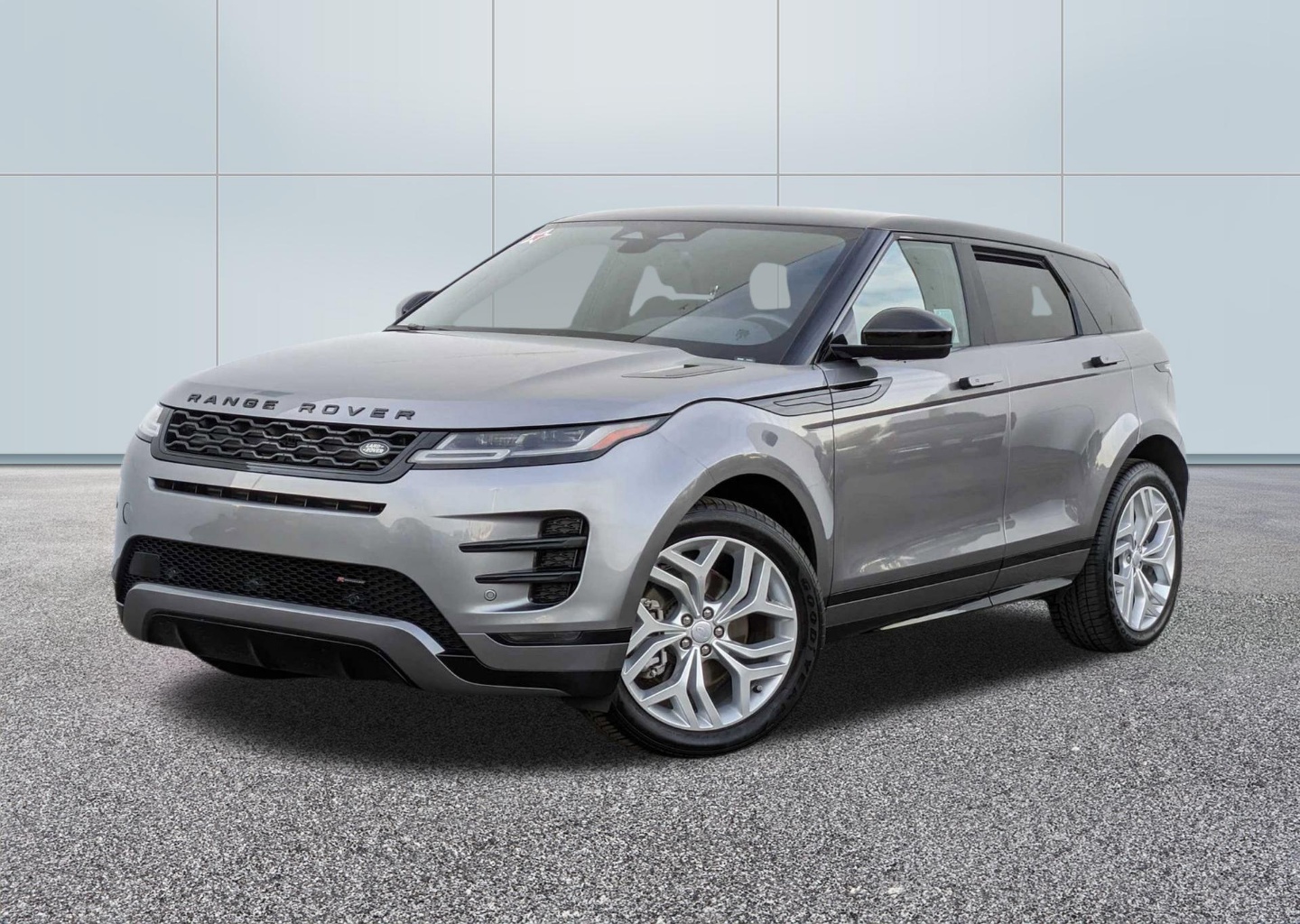 2023 Land Rover Range Rover Evoque R-Dynamic SE's photo