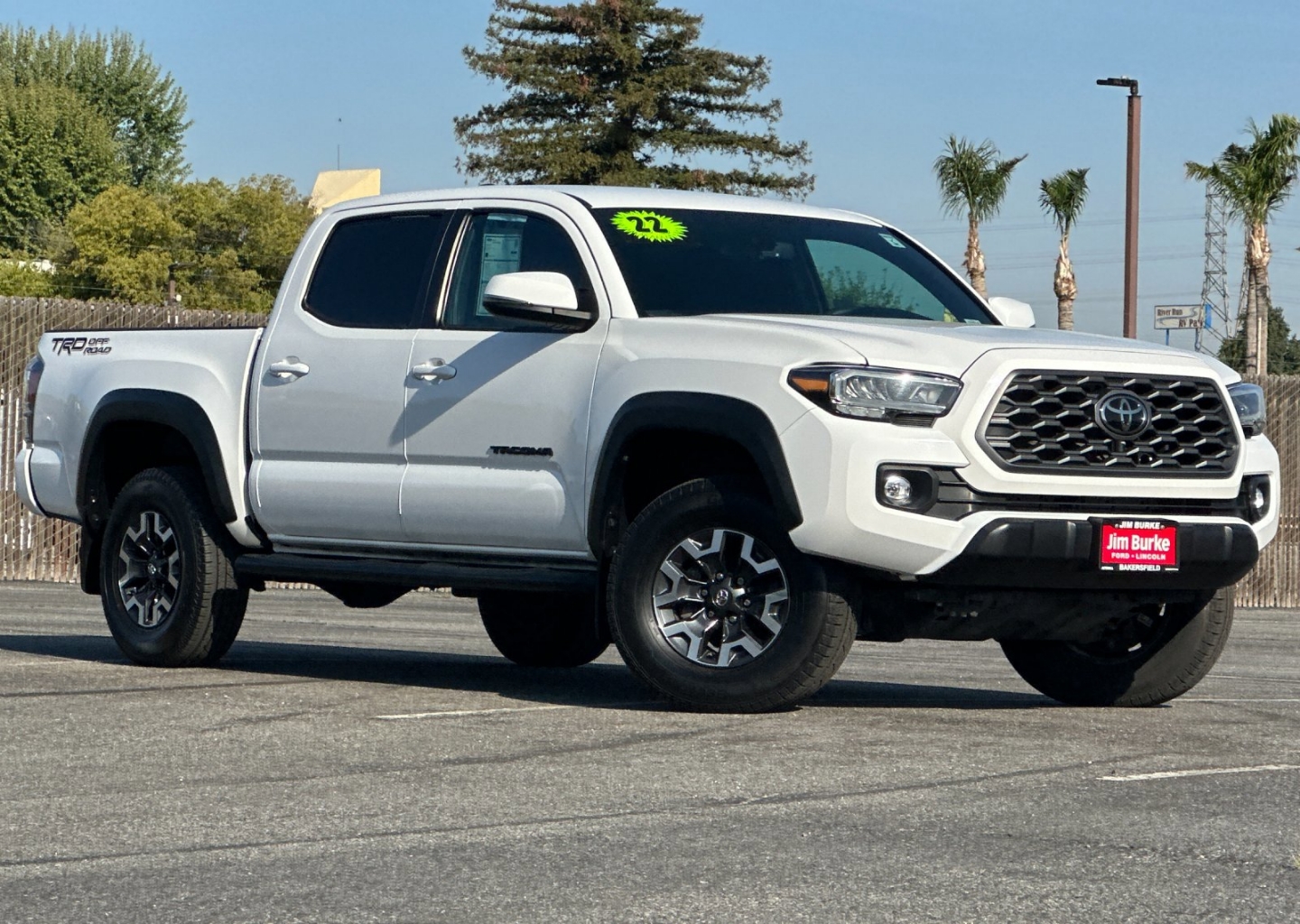 Used 2022 Toyota Tacoma TRD Off Road with VIN 3TMAZ5CN1NM193598 for sale in Bakersfield, CA