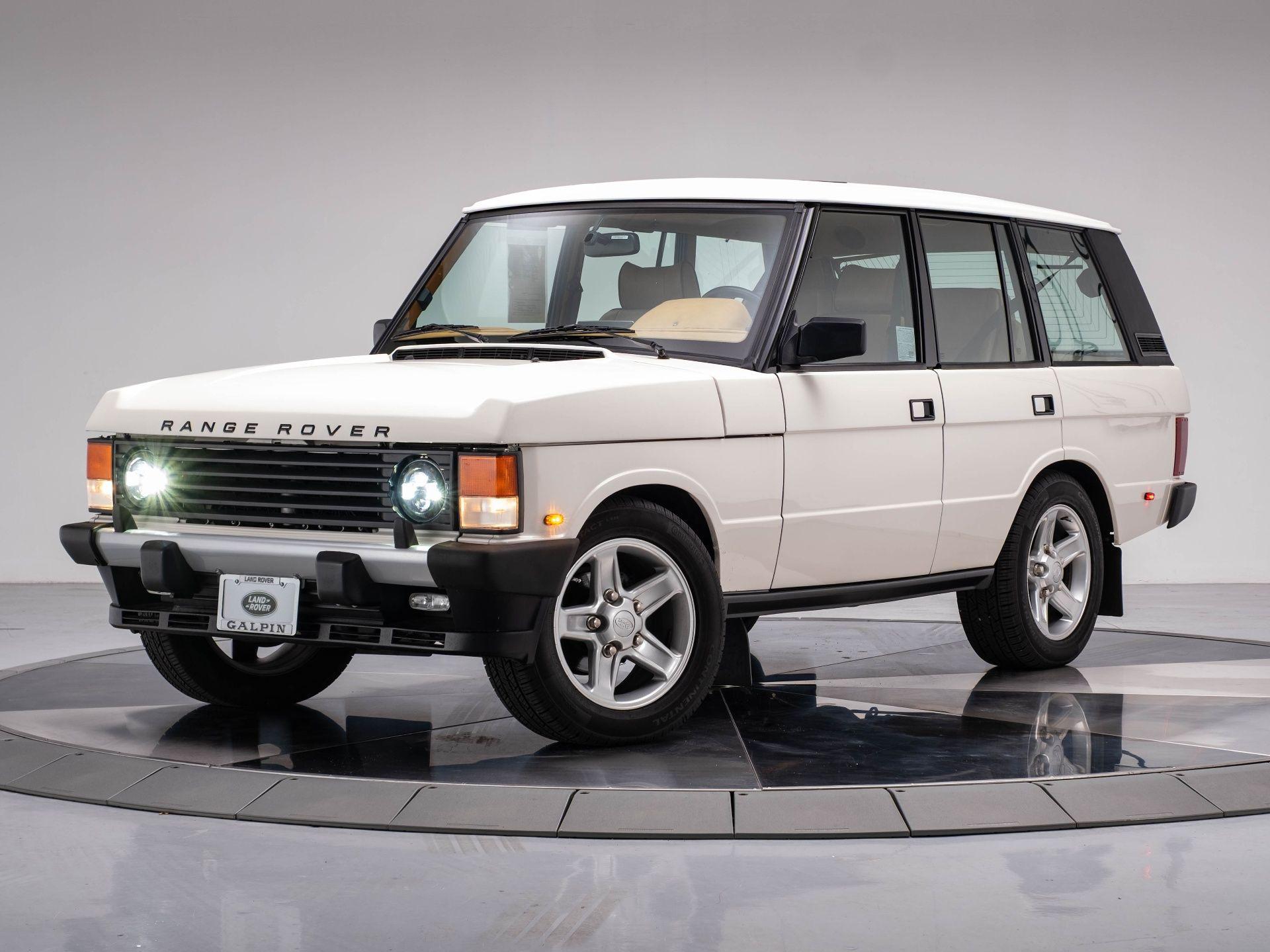 1995 Land Rover Defender X-Dynamic SE photo 2