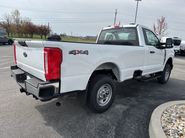 2025 Ford F-250 photo 3