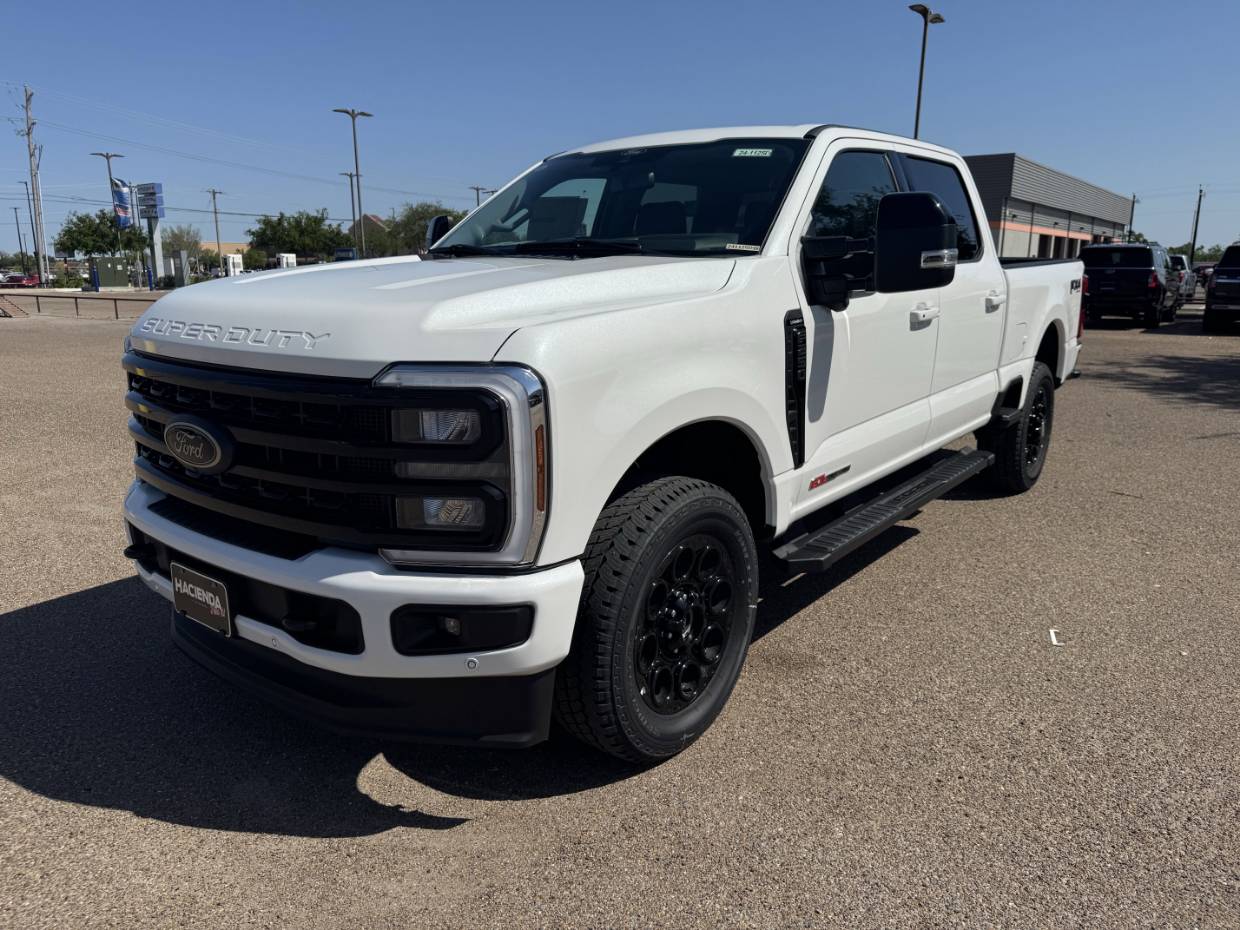 2024 Ford F-250 Super Duty Lariat's photo