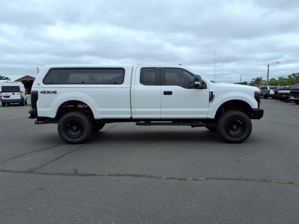 2017 Ford F-250 XLT photo 7