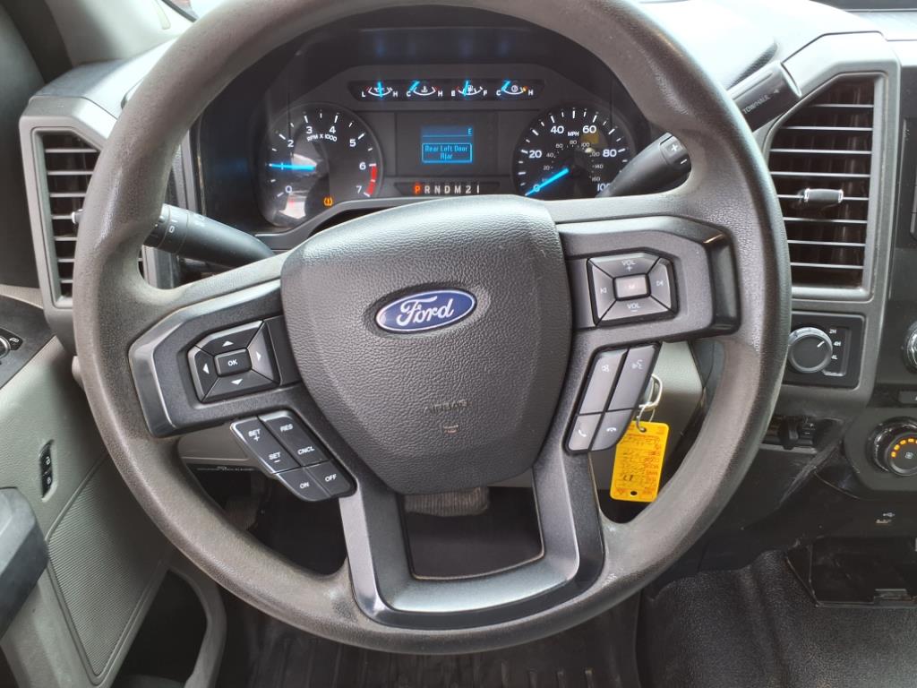 2017 Ford F-250 XLT photo 23