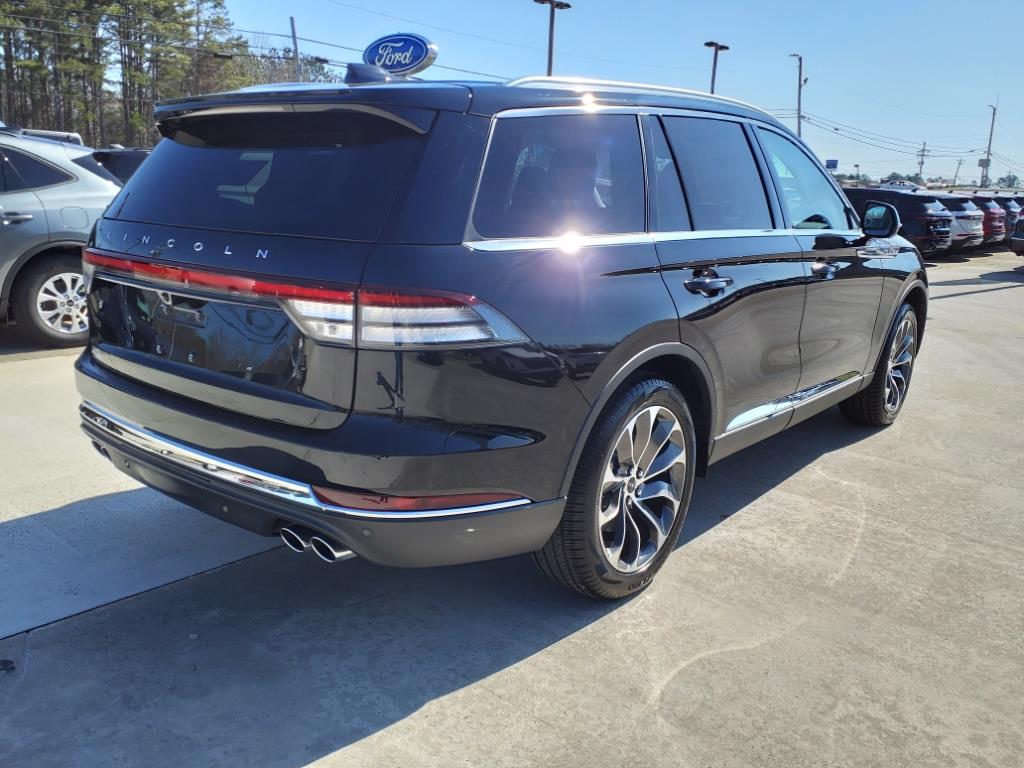 2025 Lincoln Aviator Reserve photo 5