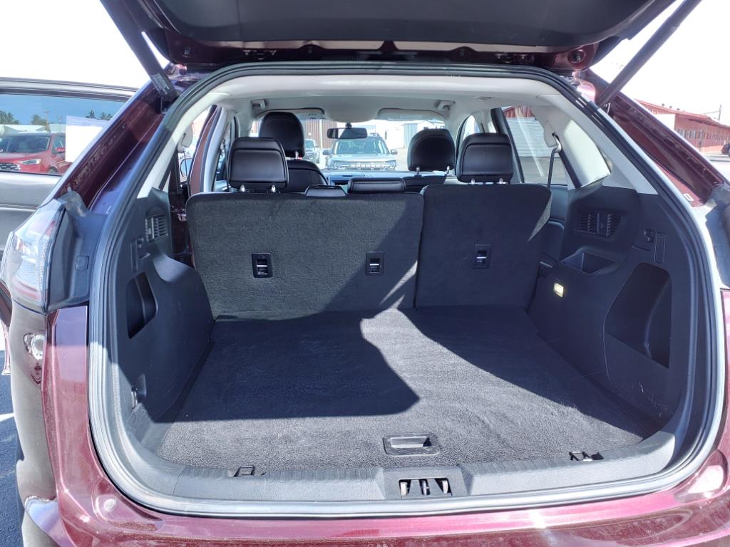 2017 Ford Edge SEL photo 13
