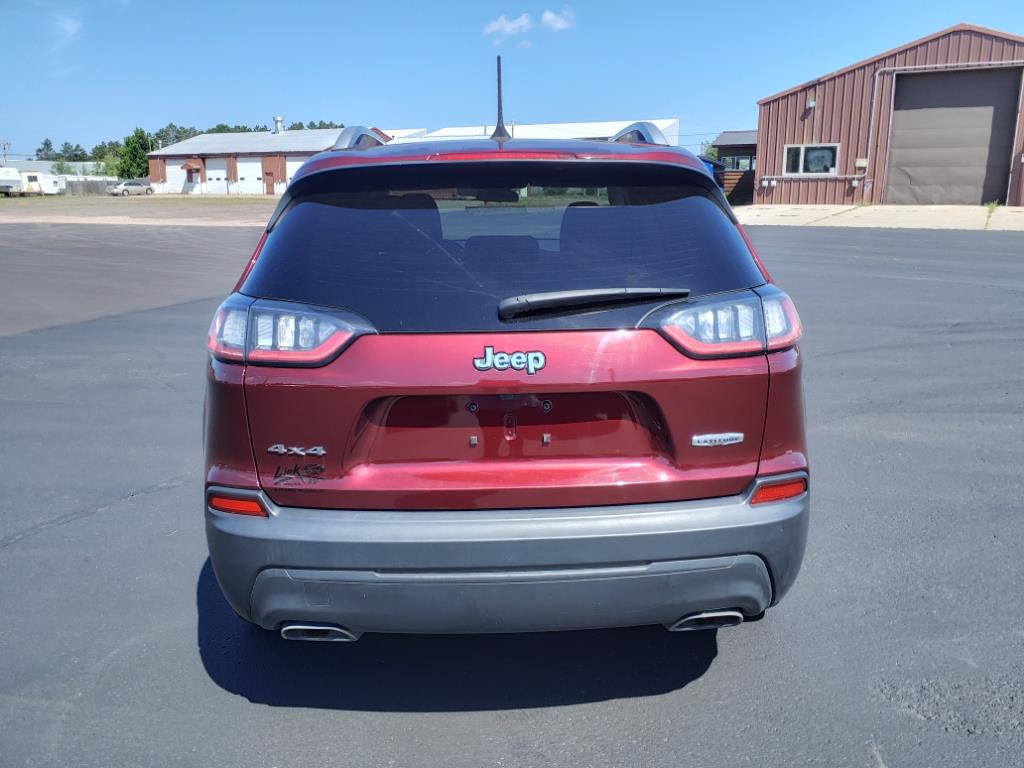 2019 Jeep Cherokee Latitude photo 3