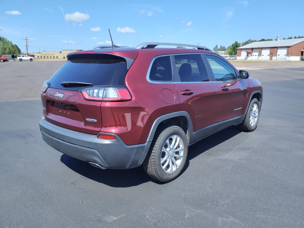 2019 Jeep Cherokee Latitude photo 4