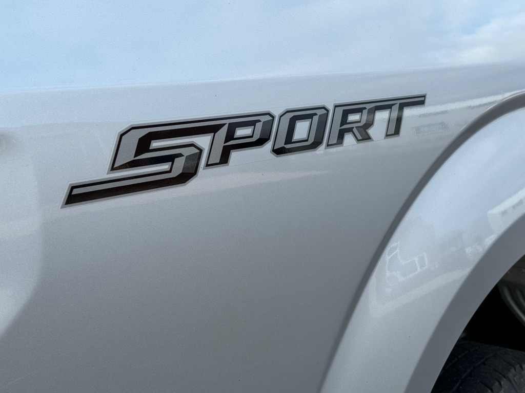 2016 Ford F-150 XL photo 5
