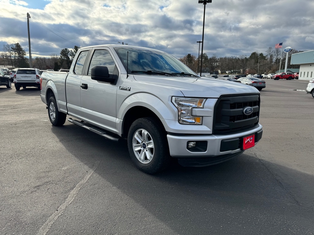 2016 Ford F-150 XL photo 9