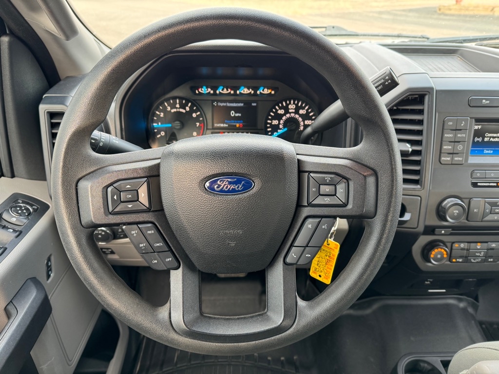 2016 Ford F-150 XL photo 23
