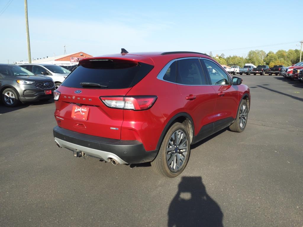 2020 Ford Escape Titanium photo 5