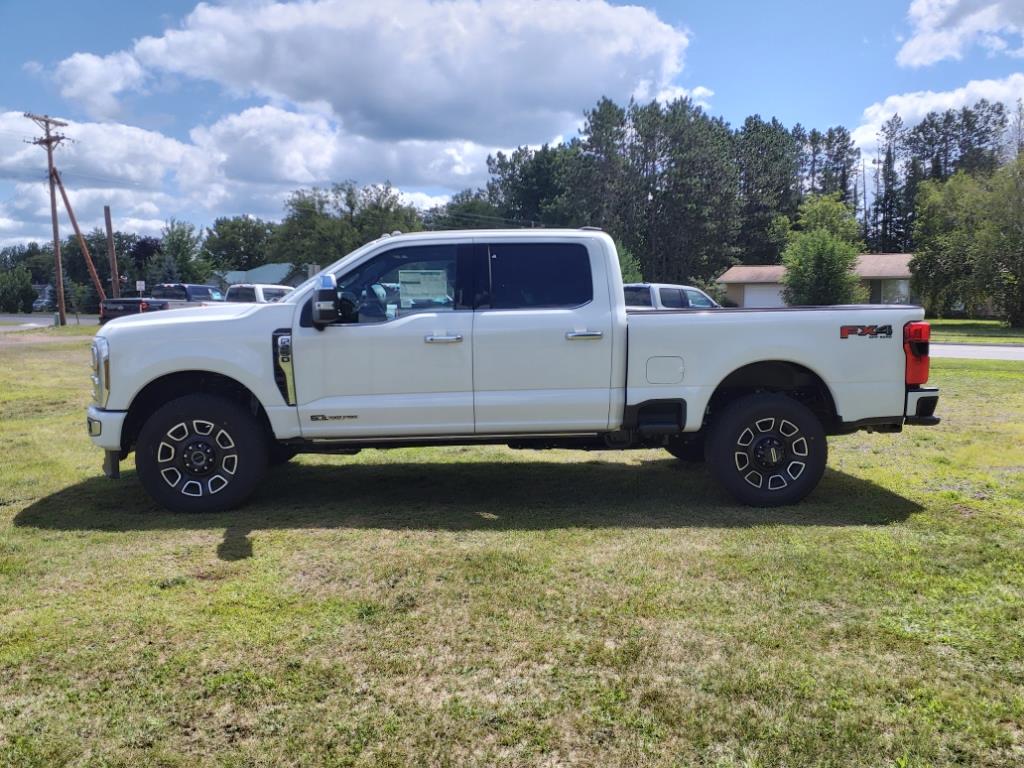 2024 Ford F-250 Platinum photo 2