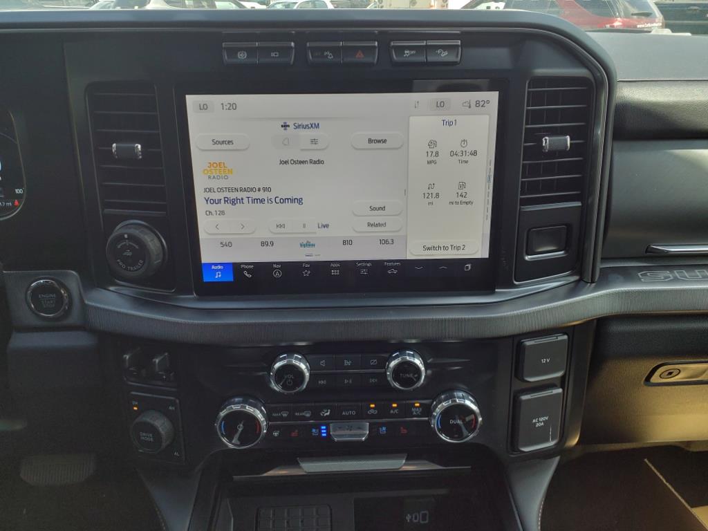 2024 Ford F-250 Platinum photo 9