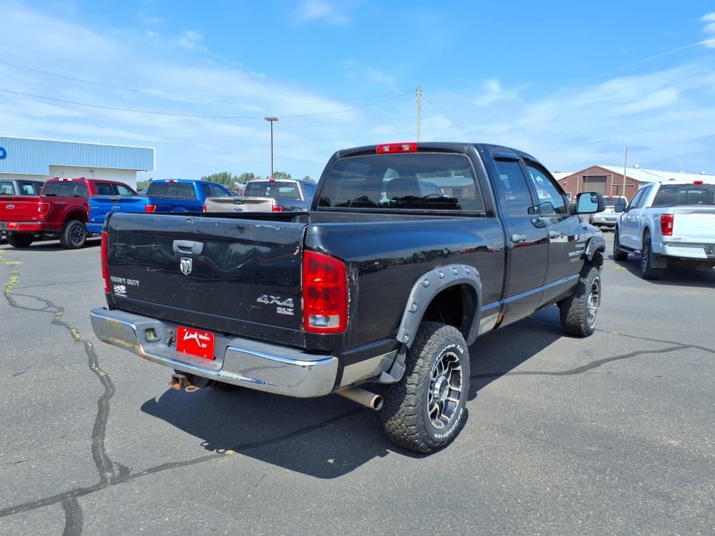 2004 Dodge Ram SLT photo 6
