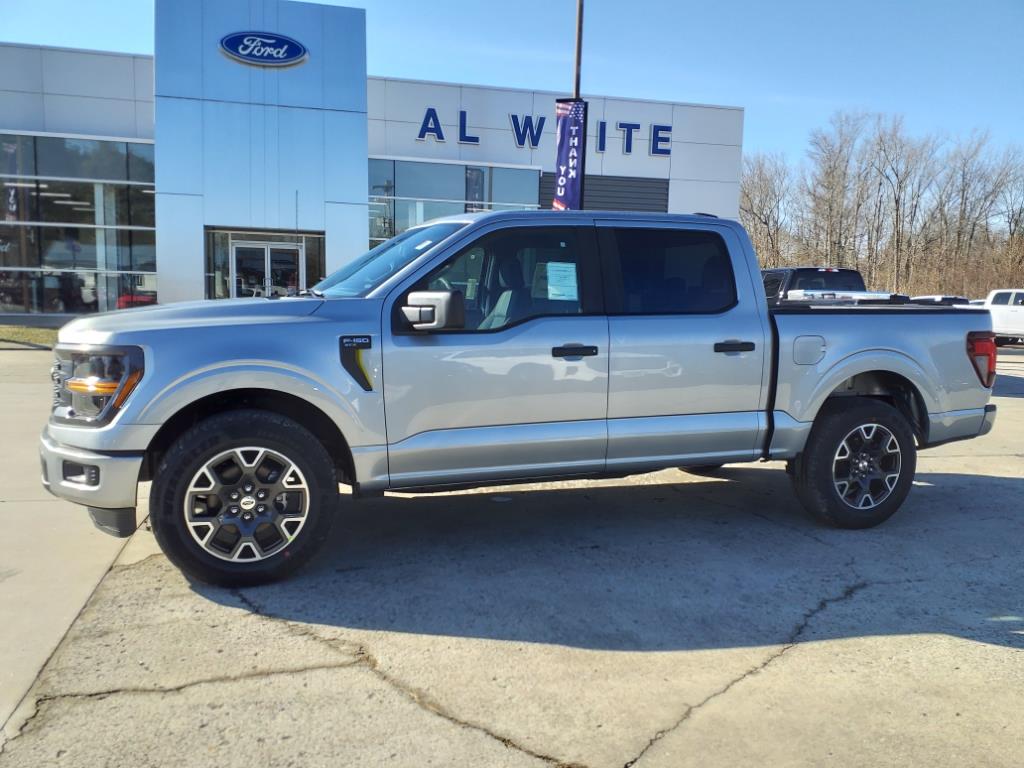 2025 Ford F-150 STX photo 2