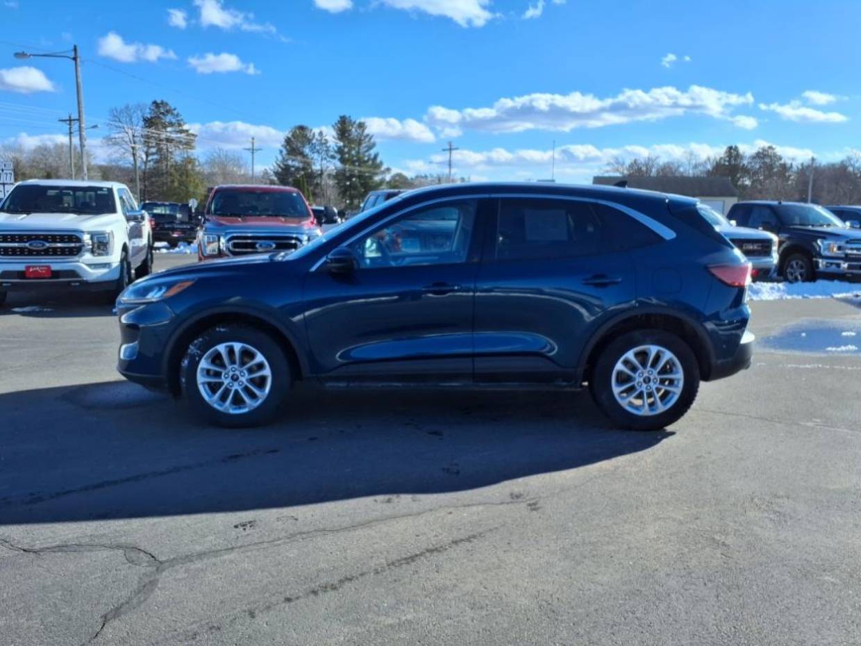 Used 2020 Ford Escape SE with VIN 1FMCU9G61LUC26587 for sale in Minong, WI