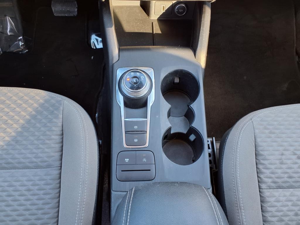 2020 Ford Escape SE photo 18
