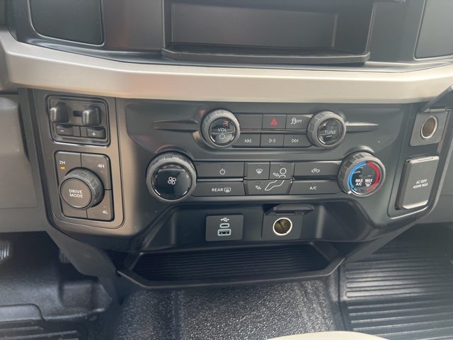 2025 Ford F-350 photo 19