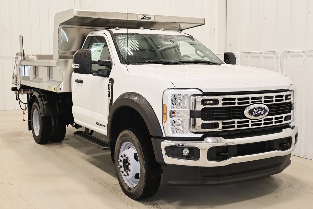 2024 Ford F-550 photo 25