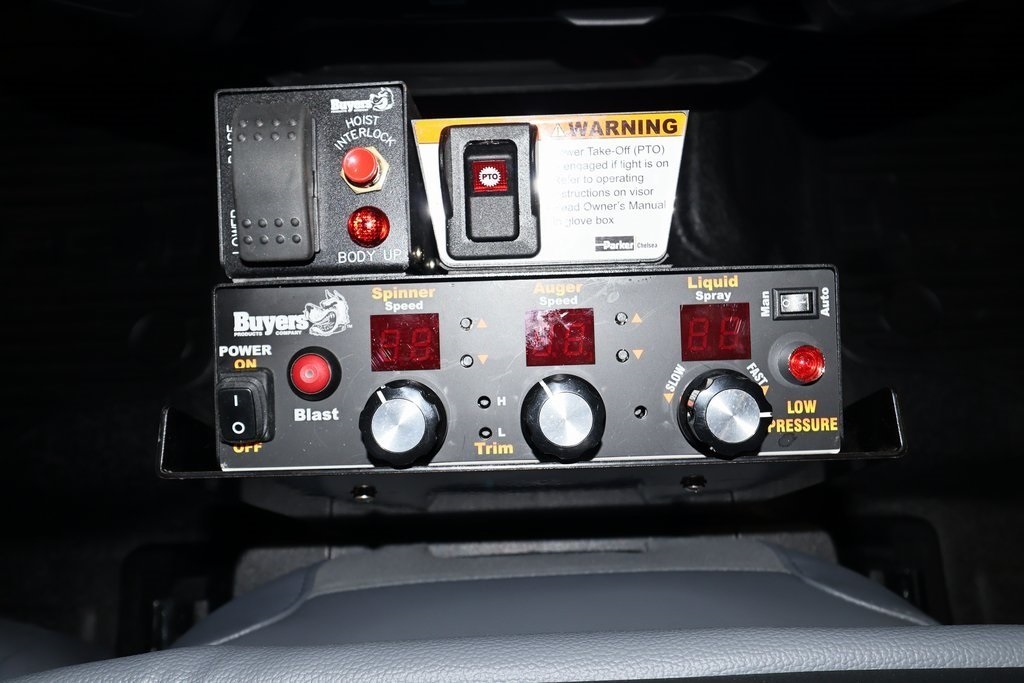 2024 Ford F-550 photo 15