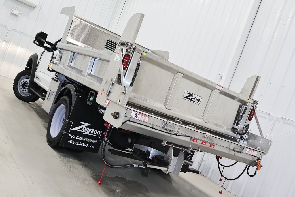 2024 Ford F-550 photo 19