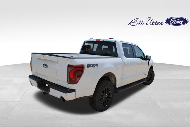 2025 Ford F-150 Lariat photo 3