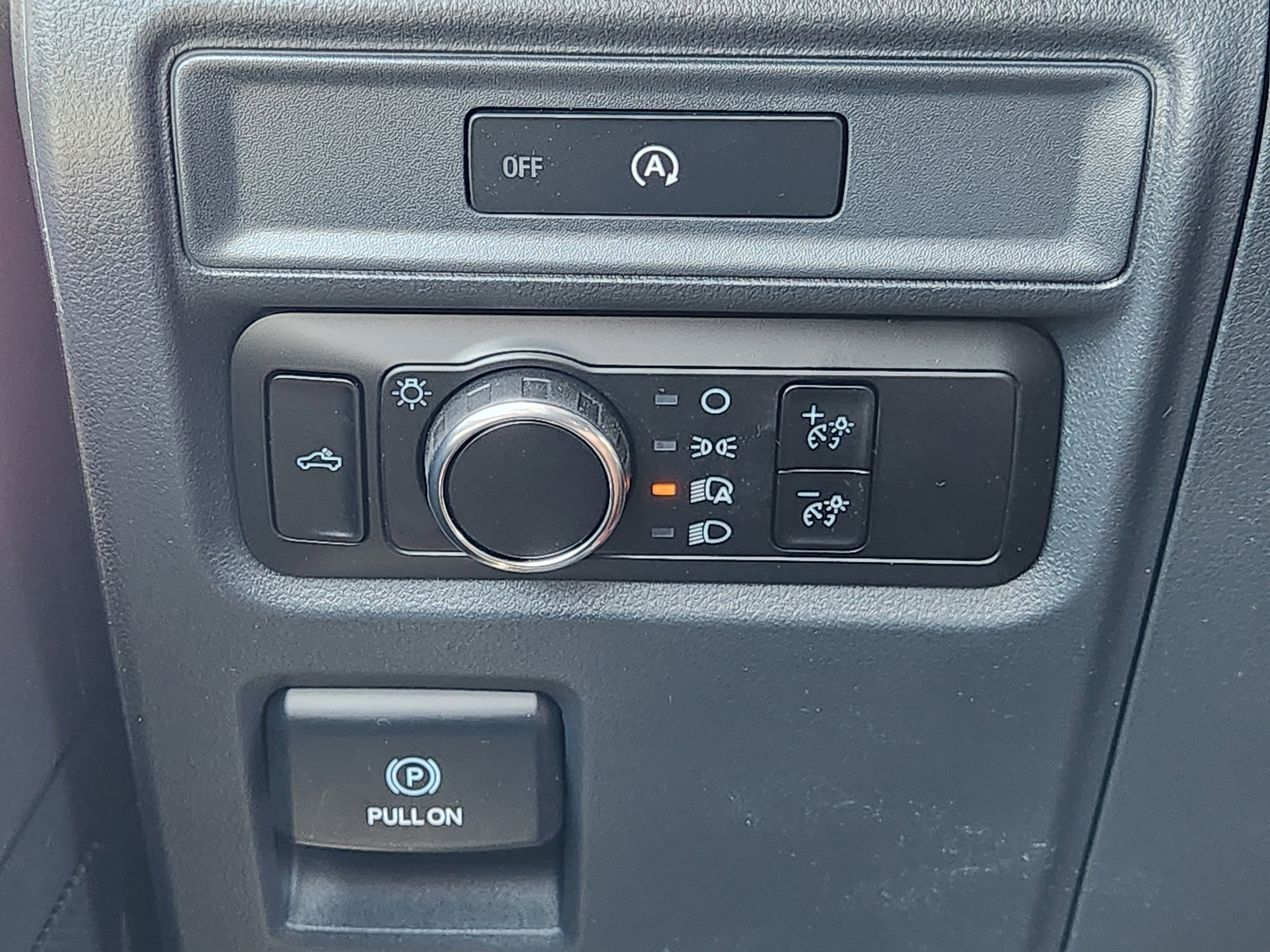 2025 Ford F-150 STX photo 15