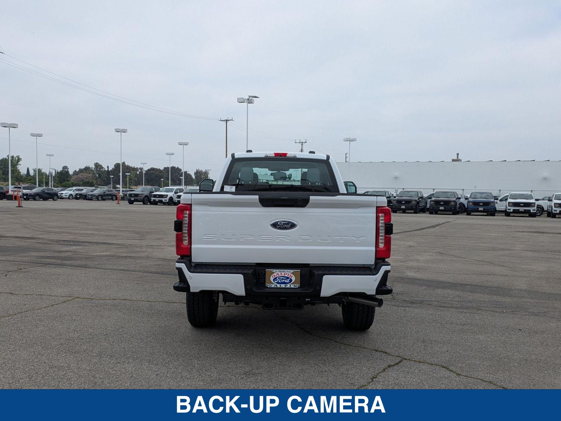 2025 Ford F-350 XL photo 7