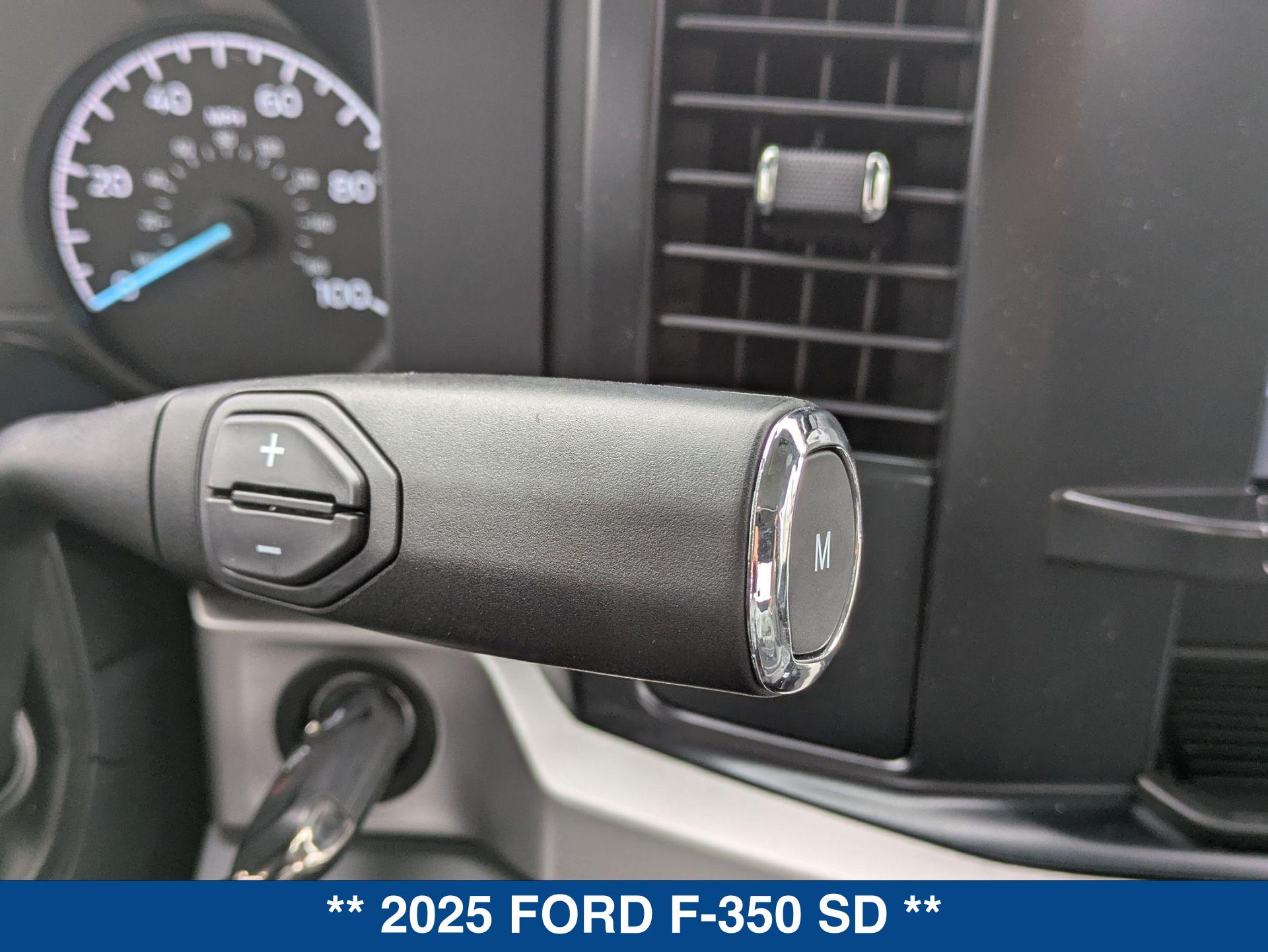 2025 Ford F-350 XL photo 16
