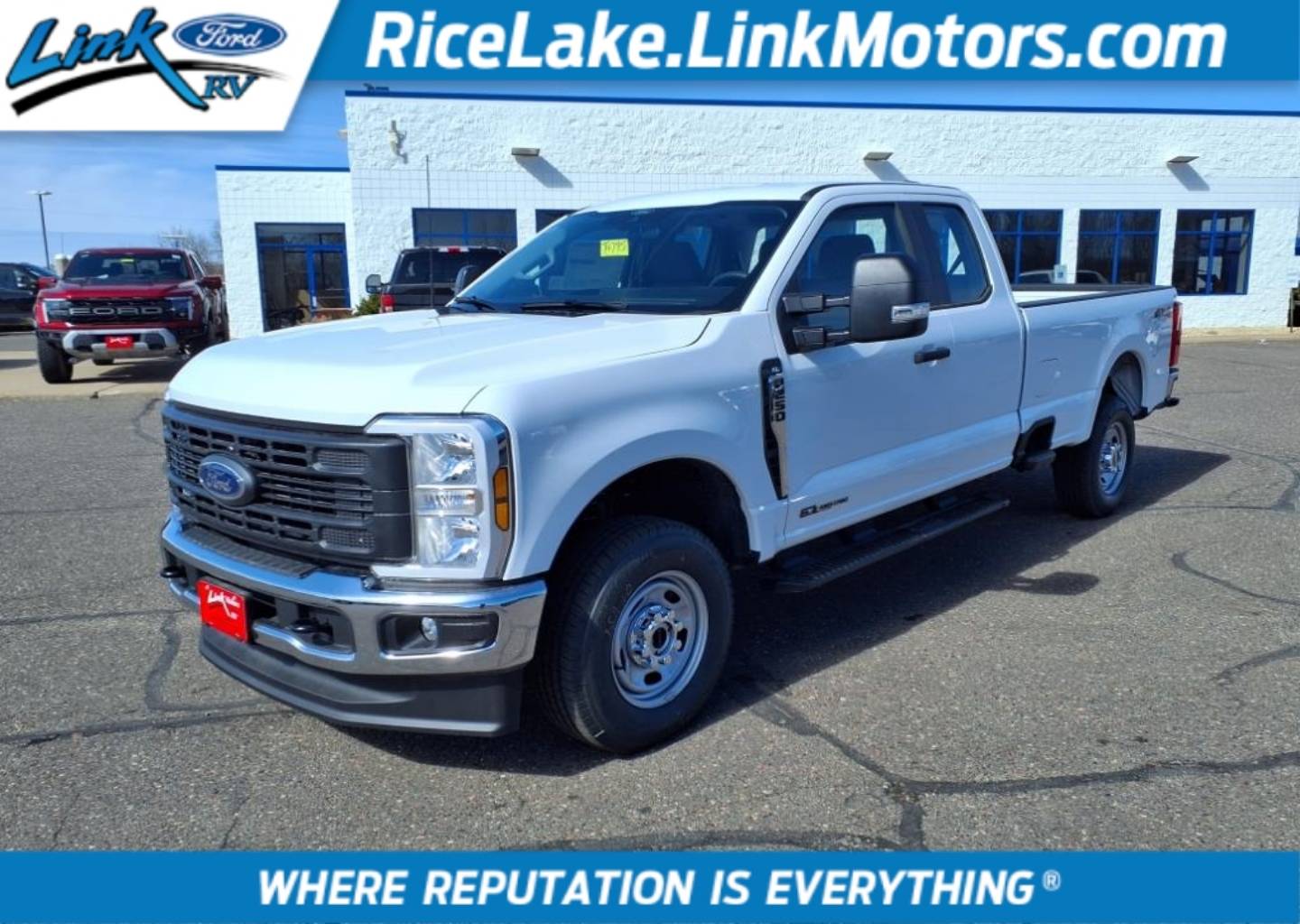 2025 Ford F-250 Super Duty XL's photo