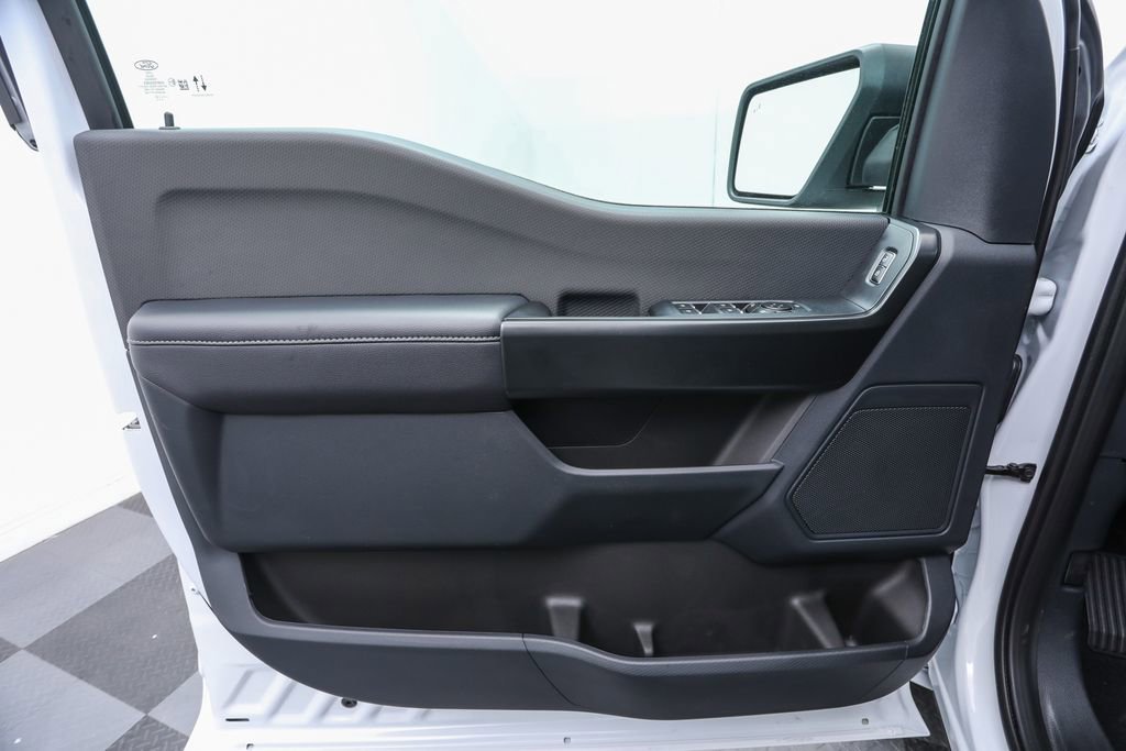 2025 Ford F-150 STX photo 7