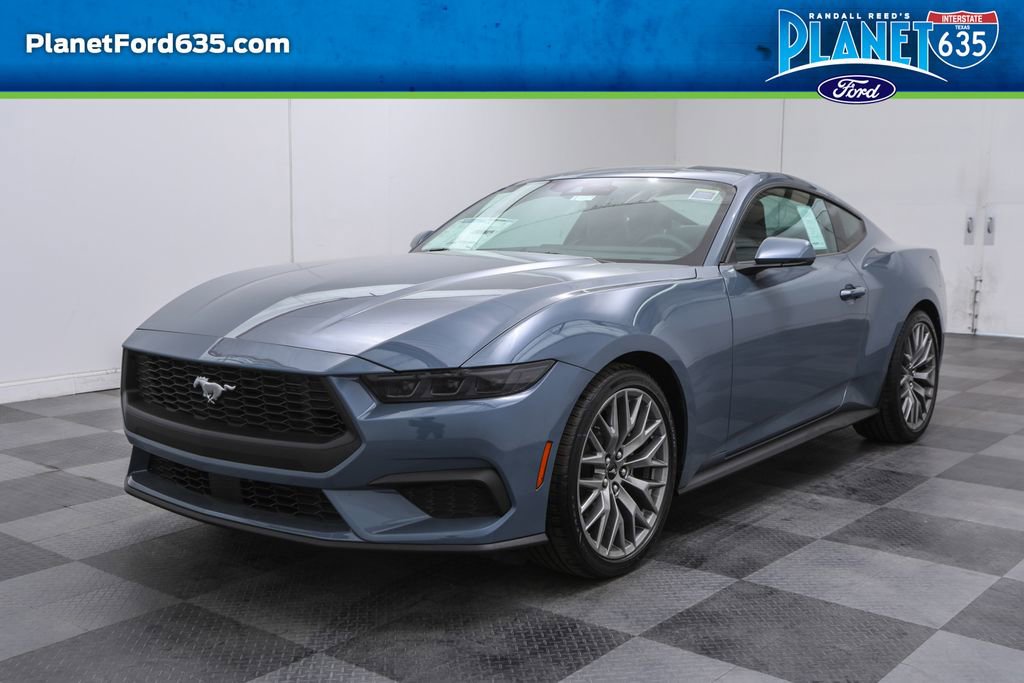 2025 Ford Mustang Premium photo 3