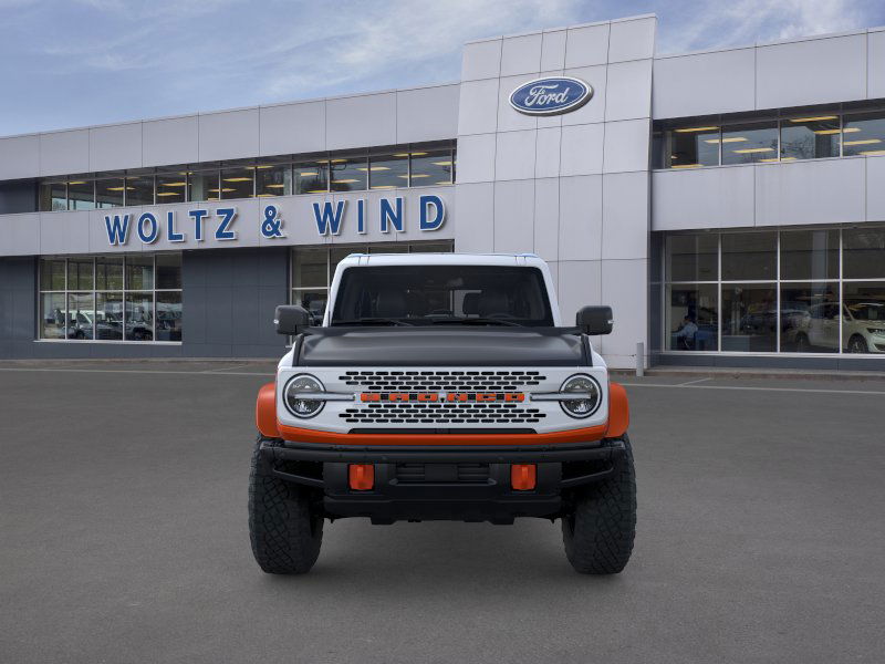 2025 Ford Bronco First Edition photo 6