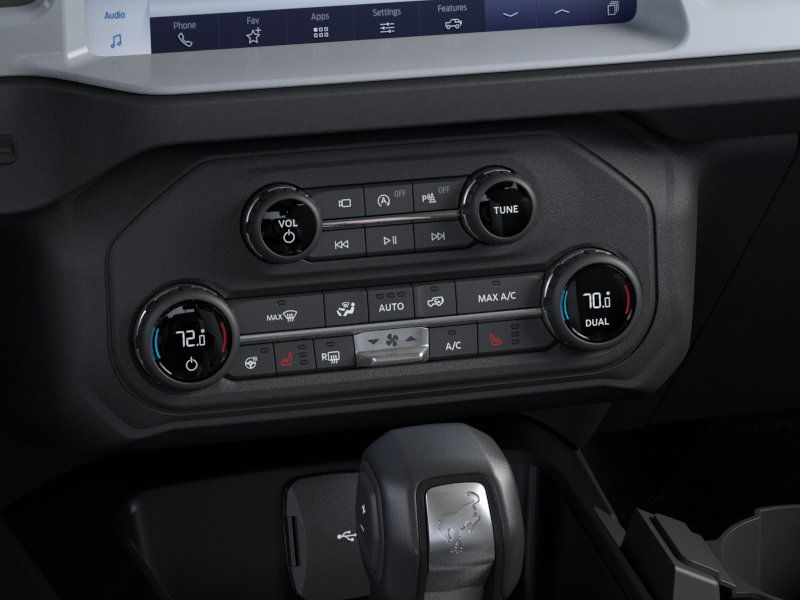 2025 Ford Bronco First Edition photo 14