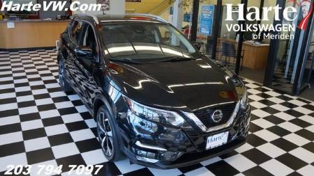 2022 Nissan Rogue Sport SL