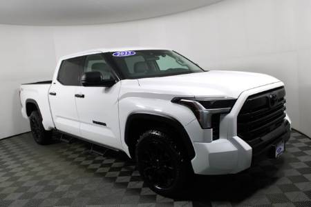 2023 Toyota Tundra 4WD SR5