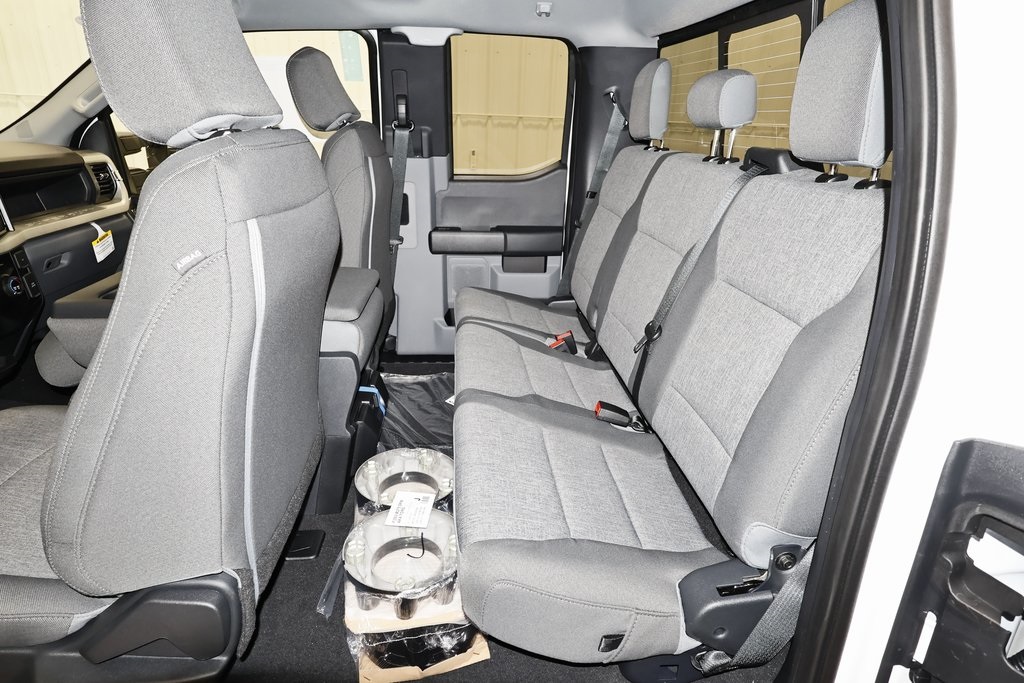 2025 Ford F-350 photo 11