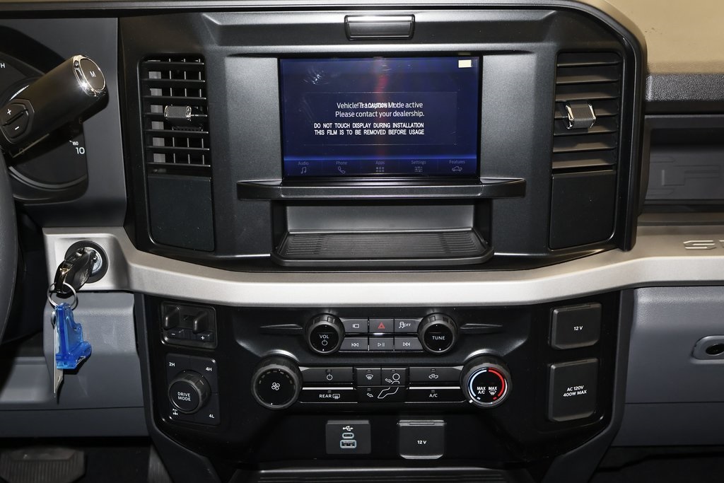 2025 Ford F-350 photo 19