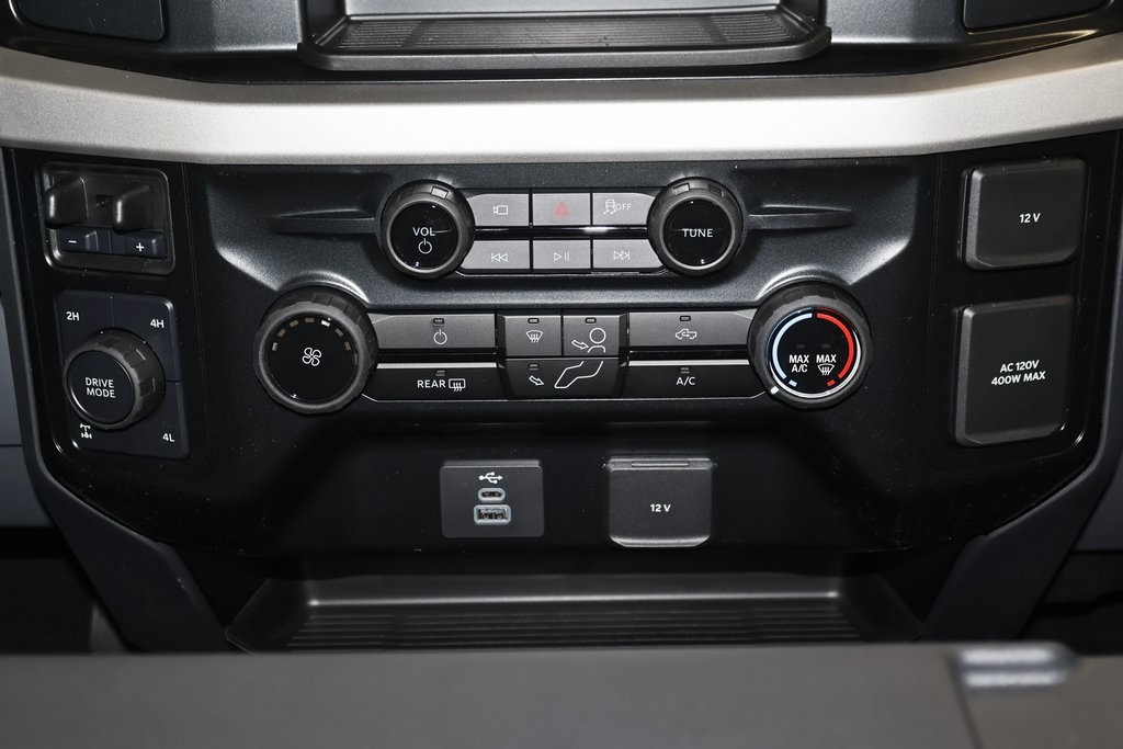 2025 Ford F-350 photo 22