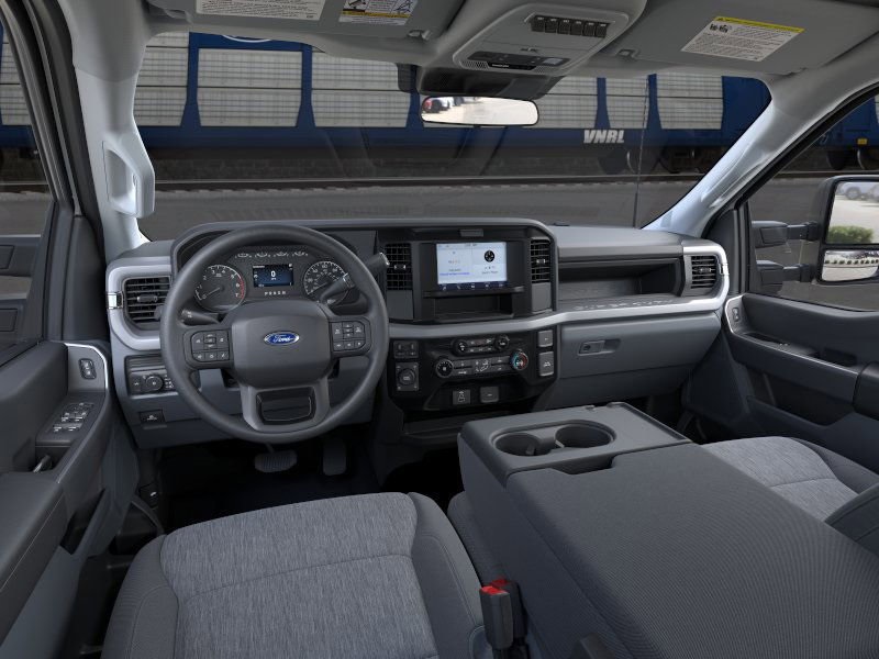 2025 Ford F-350 photo 42