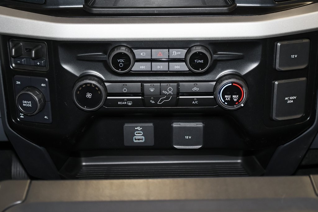 2025 Ford F-350 photo 21