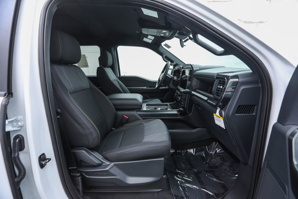 2025 Ford F-150 STX photo 15