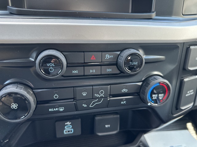 2025 Ford F-550 photo 17