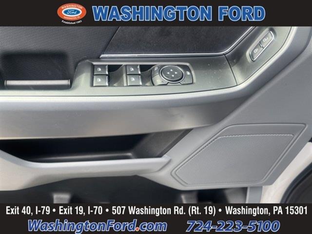 2025 Ford F-150 XLT photo 13