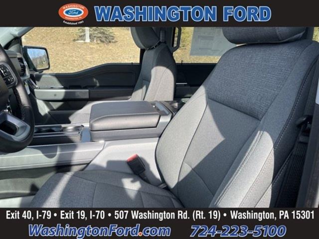 2025 Ford F-150 XLT photo 10
