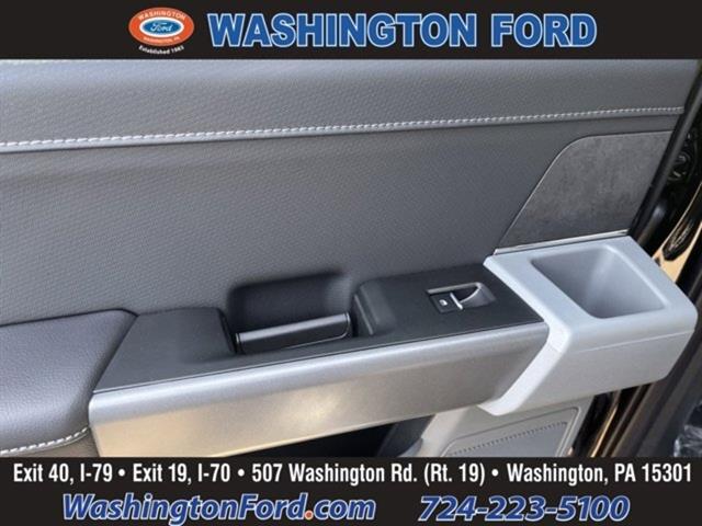 2025 Ford F-150 XLT photo 15